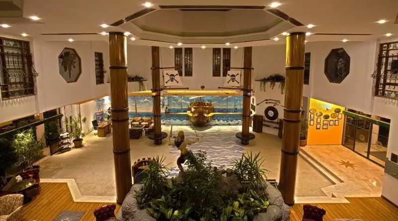 Hotel Pirate S Beach Club