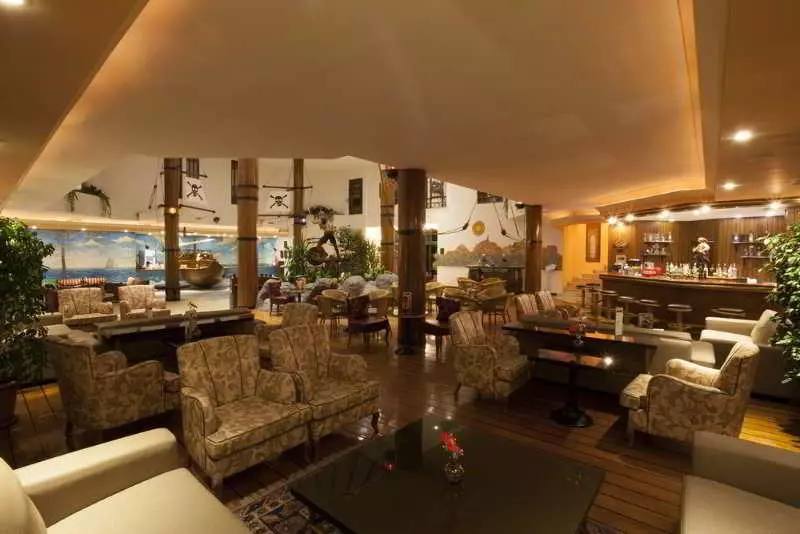 Hotel Pirate S Beach Club