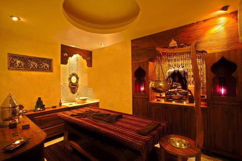 هتل Pirate S Beach Club