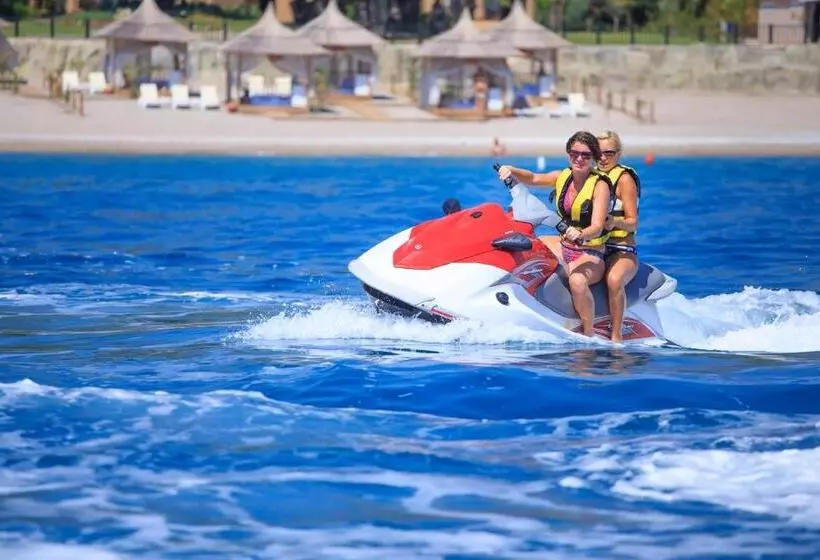 Hotel Pirate S Beach Club