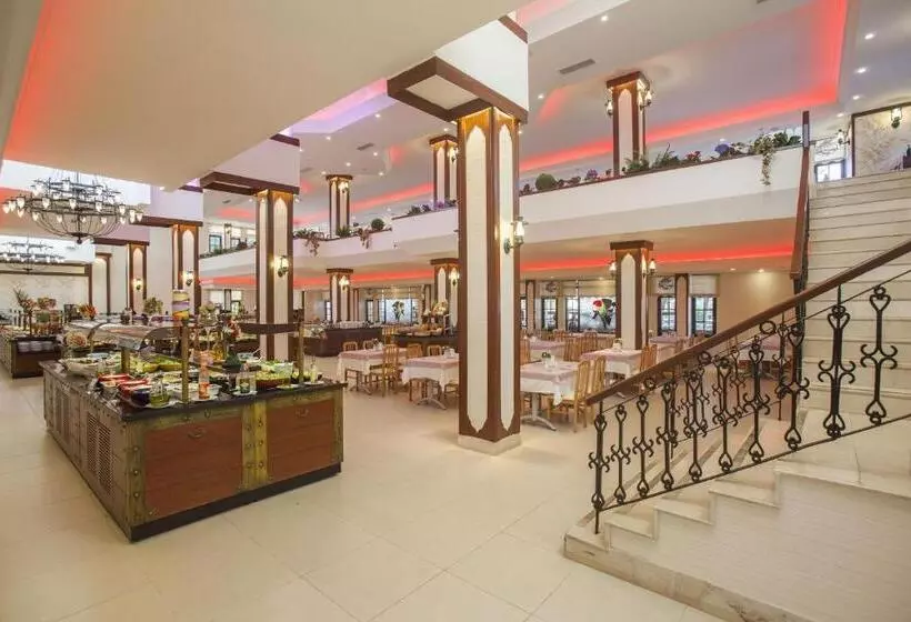 Hotel Pirate S Beach Club