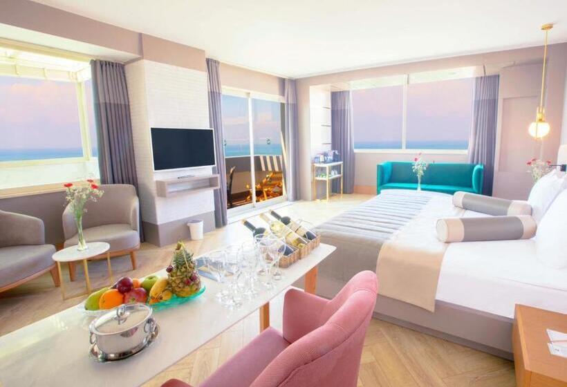 هتل Sherwood Exclusive Lara