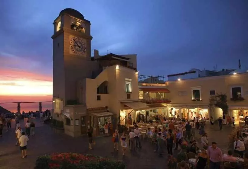 בית מלון כפרי Syrene