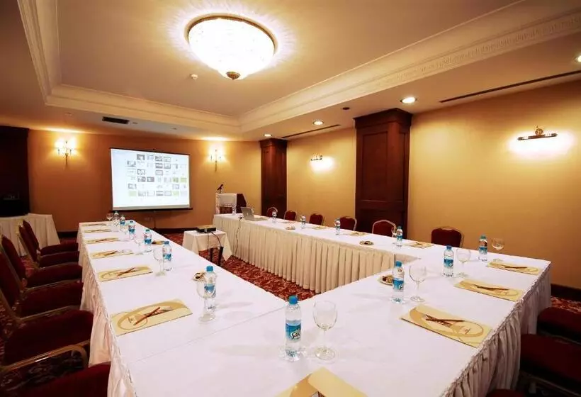 Otel Taksim Metropark