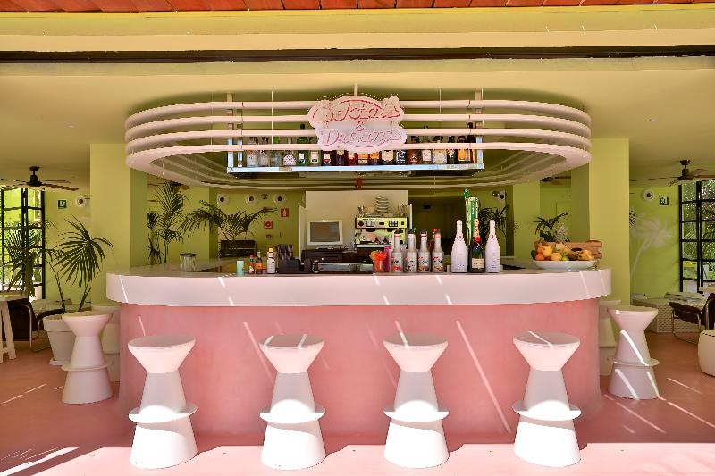 호텔 Tropicana Ibiza Suites  Adults Only