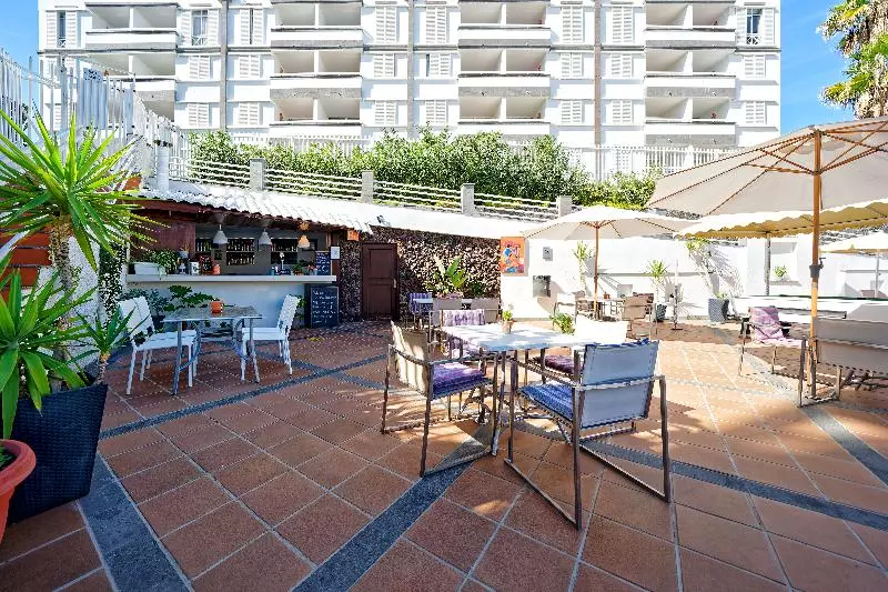 Tc Apartamentos Dorotea