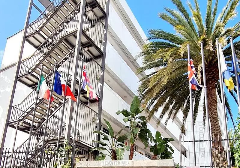 Tc Apartamentos Dorotea