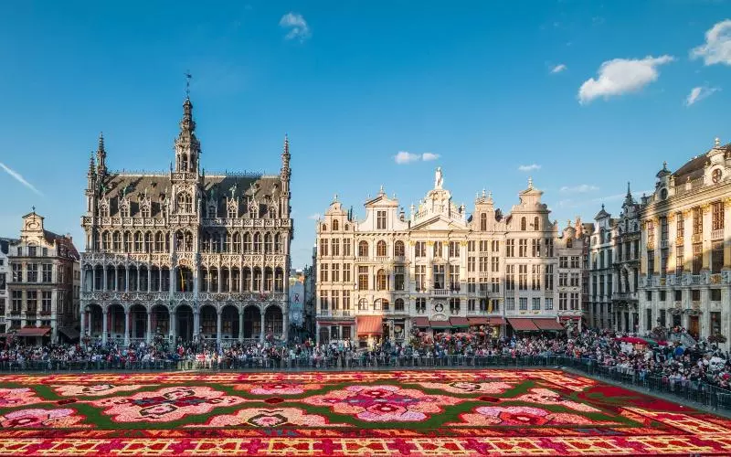 ホテル Holiday Inn Express Brussels Grand Place By Ihg