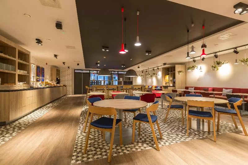 ホテル Holiday Inn Express Brussels Grand Place By Ihg