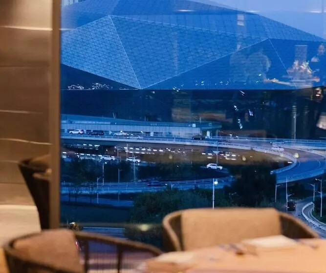 Hotelli New World Shenyang