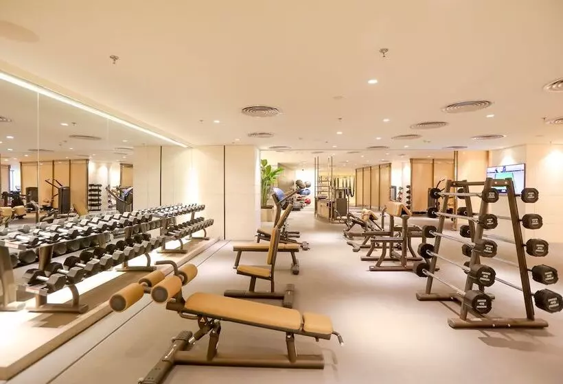 Hotelli New World Shenyang