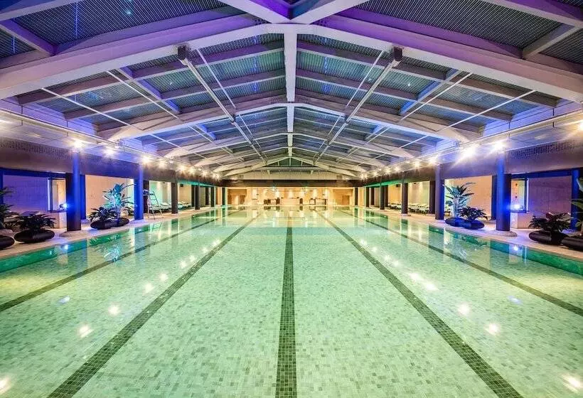 Hotelli New World Shenyang