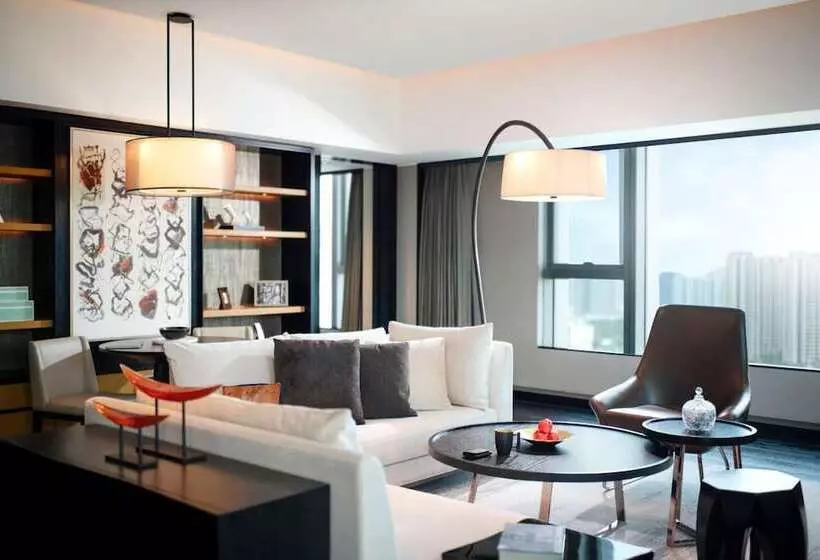 Hotelli New World Shenyang