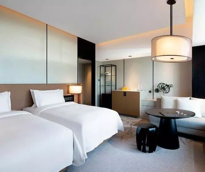 Hotelli New World Shenyang