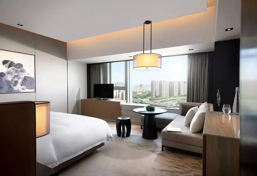 Hotelli New World Shenyang