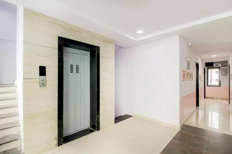 ペンション O Pramod Prime Homes