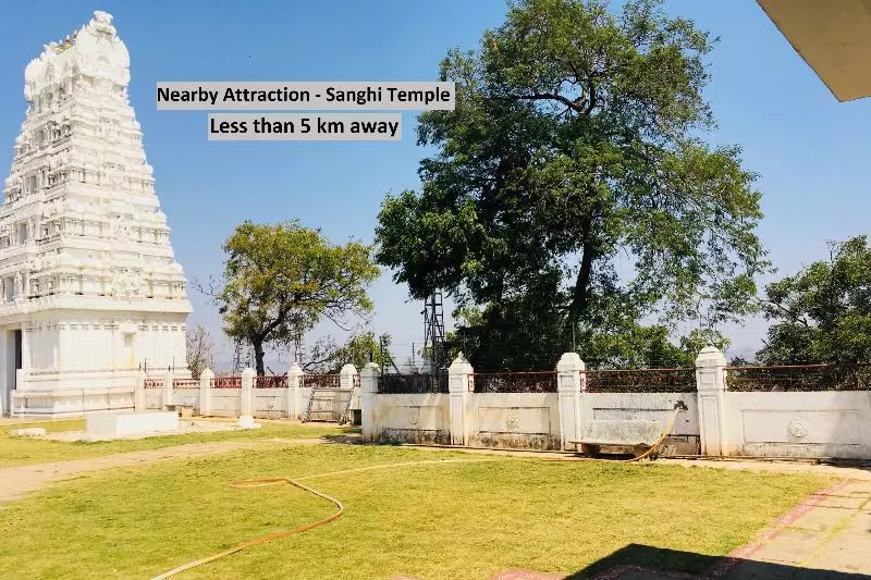 ペンション O Pramod Prime Homes