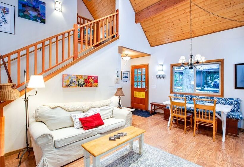 04sl   Hot Tub   Bbq   Pets Ok   Sleeps 5