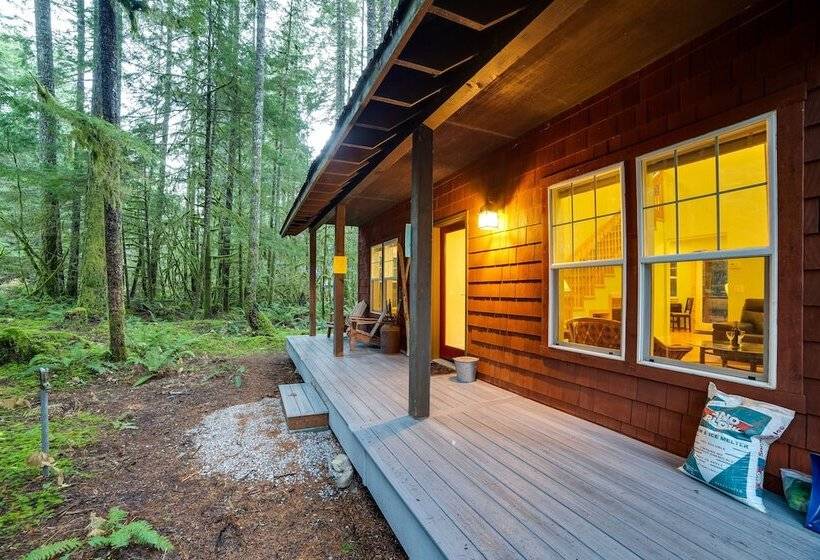 12gs   Bbq   Wifi   Dishwasher   Sleeps 4