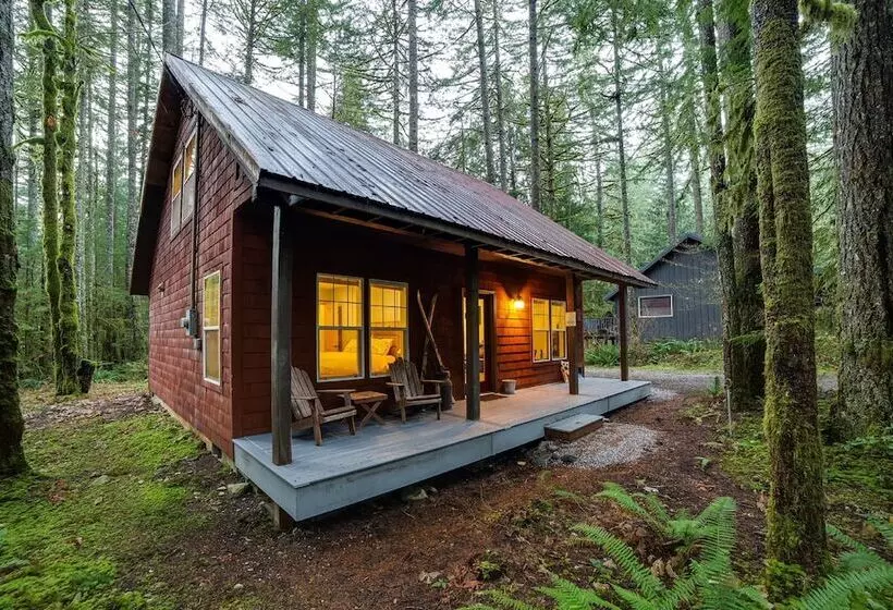 12gs   Bbq   Wifi   Dishwasher   Sleeps 4
