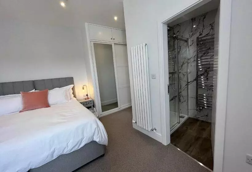 ベッドアンドブレックファースト Carrick Rooms