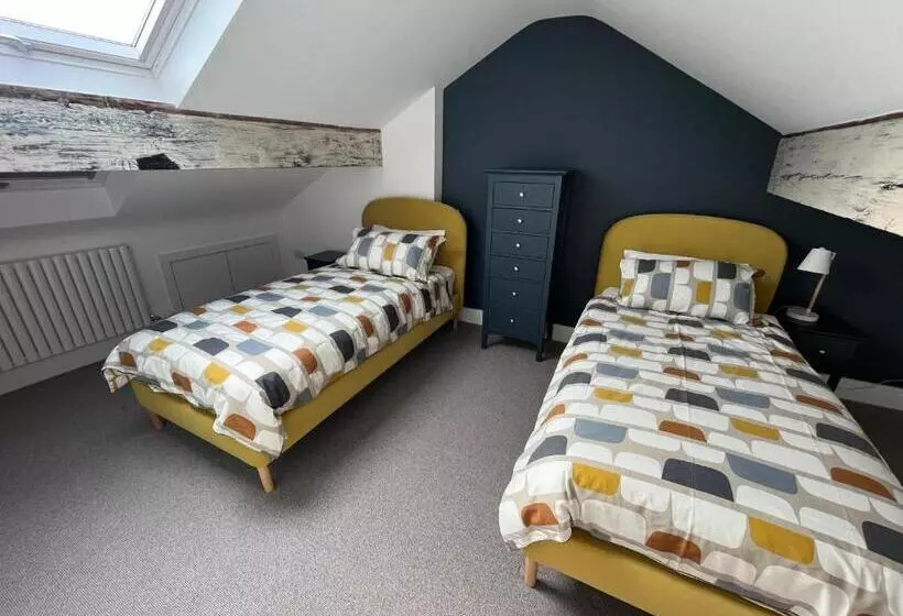 ベッドアンドブレックファースト Carrick Rooms