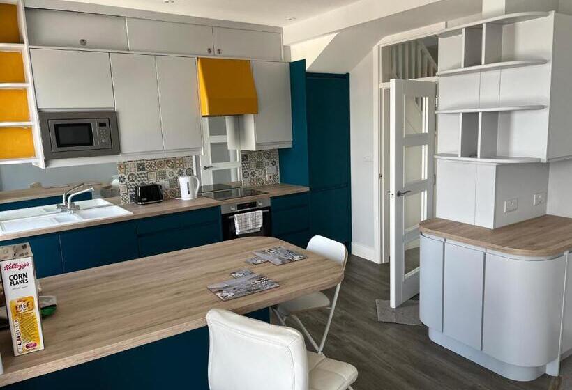 צימר Carrick Rooms