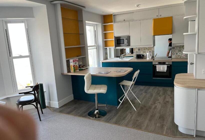 צימר Carrick Rooms