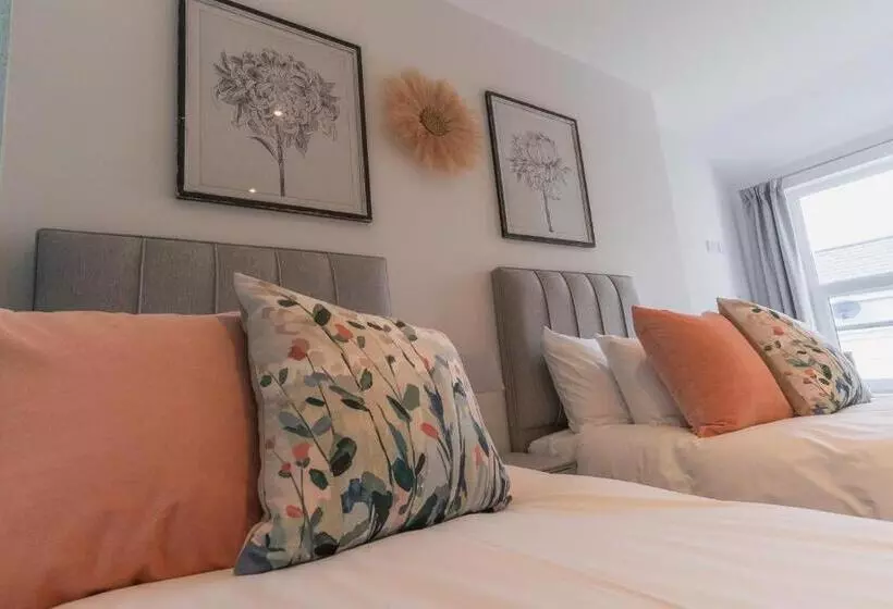 ベッドアンドブレックファースト Carrick Rooms