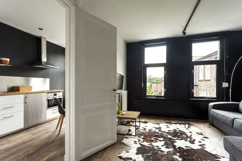 ホテル Bloemendaal Suites