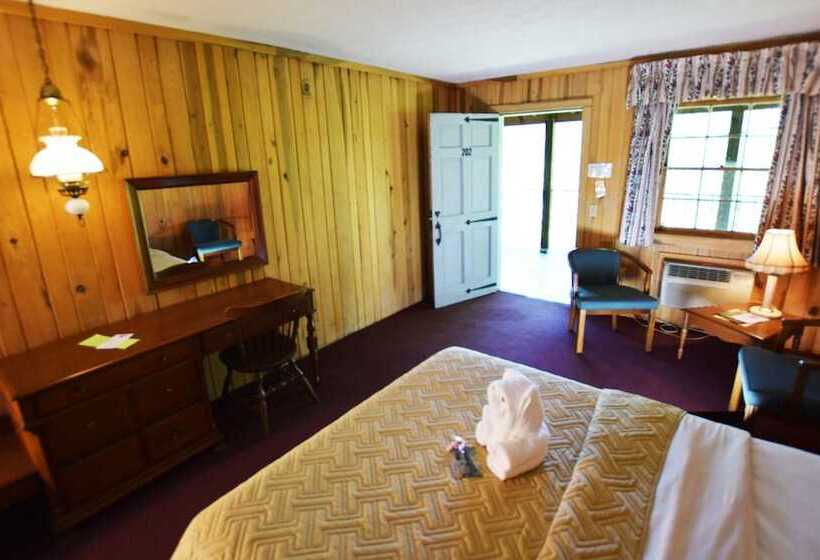 ホテル Graves Mountain Farm & Lodges