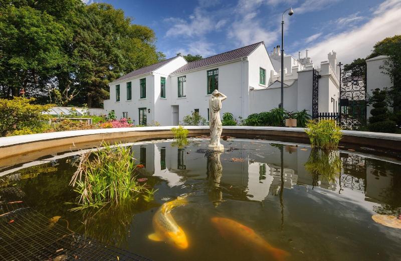 בית מלון כפרי Milntown Self Catering Apartments