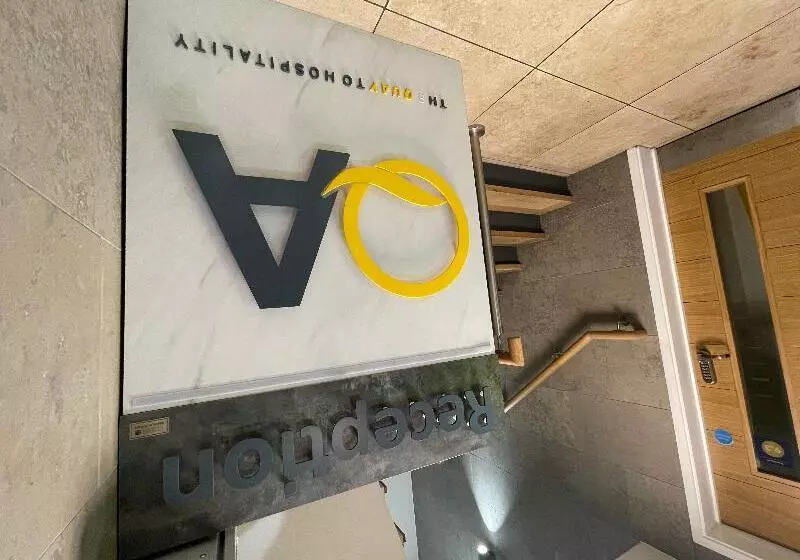 Hotelli Quay Apartments Manchester