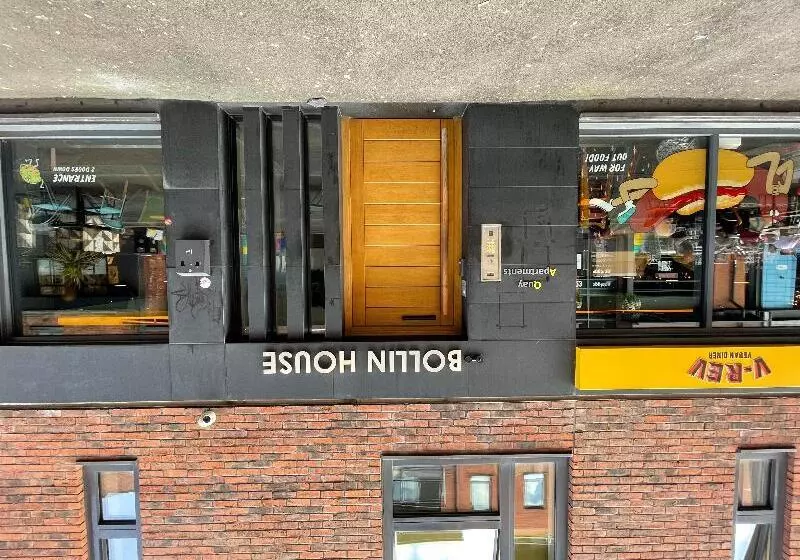 Hotelli Quay Apartments Manchester