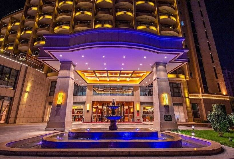 Hotel Ramada By Wyndham Kunming Yiliang