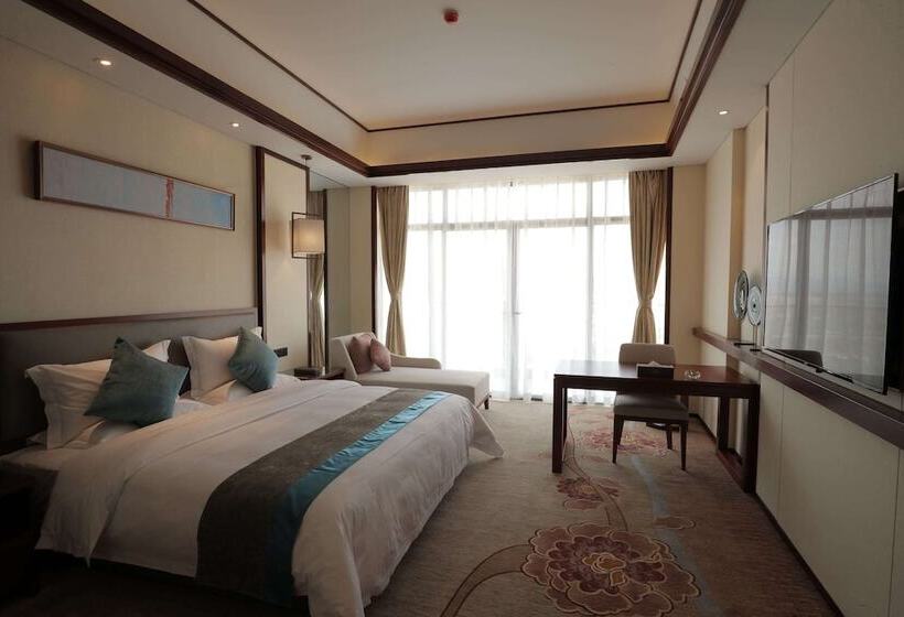 Hotel Ramada By Wyndham Kunming Yiliang