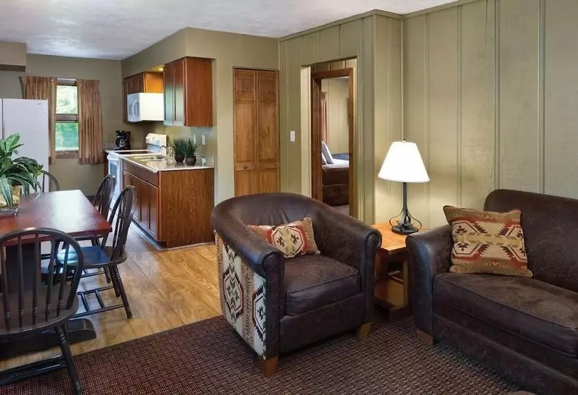 Hotelli Shawnee Lodge & Conference Center