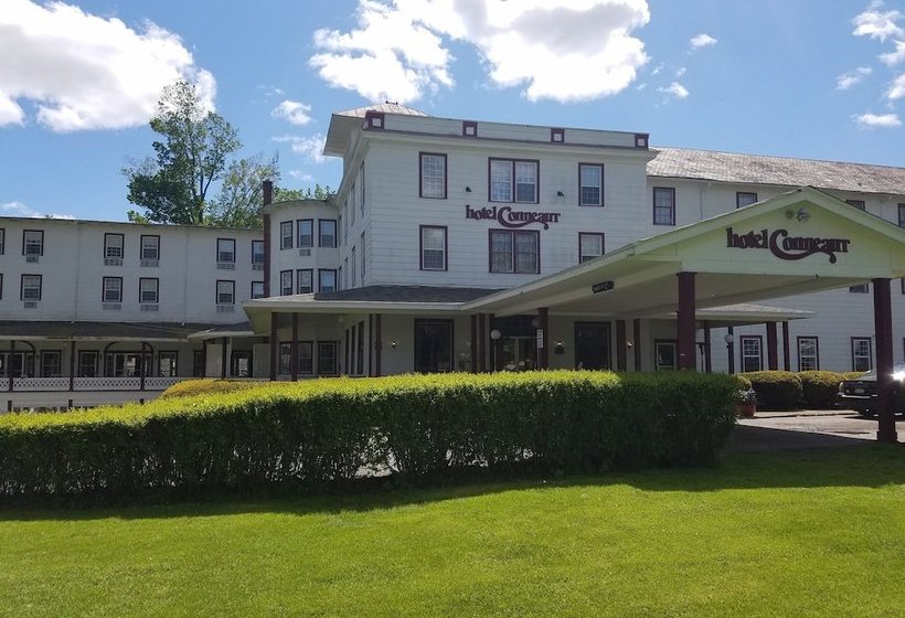 酒店 The  Conneaut