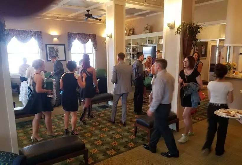 Hotelli The  Conneaut