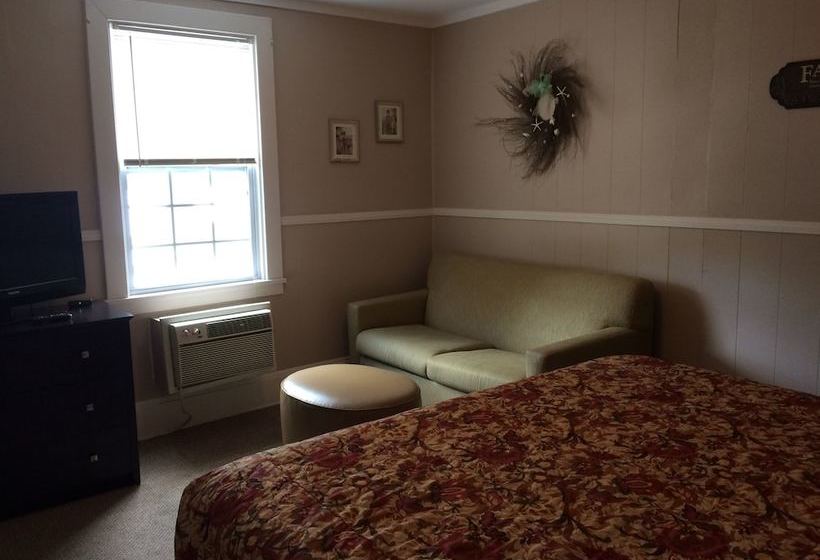 酒店 The  Conneaut