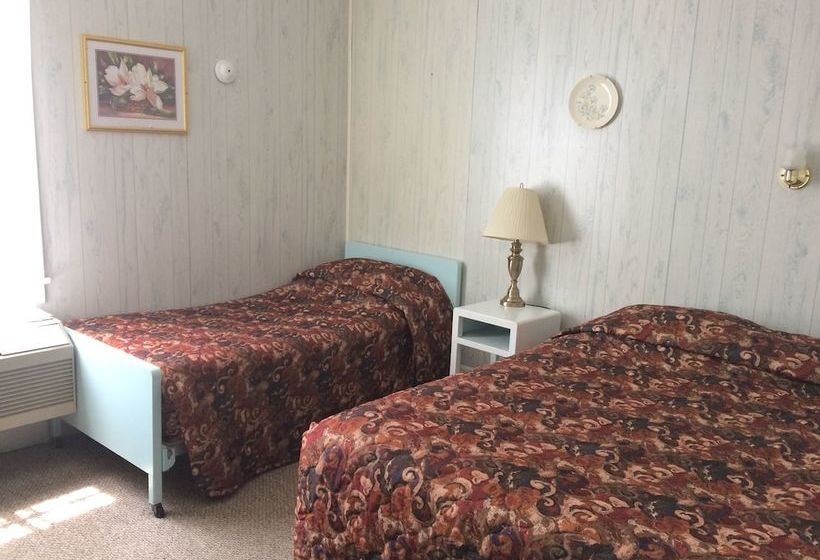 酒店 The  Conneaut