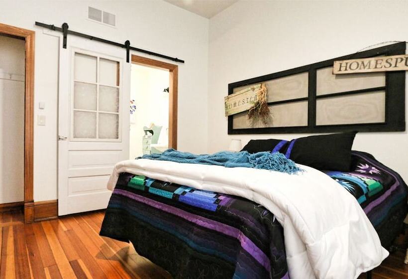 Lavender Fields Inn B&b