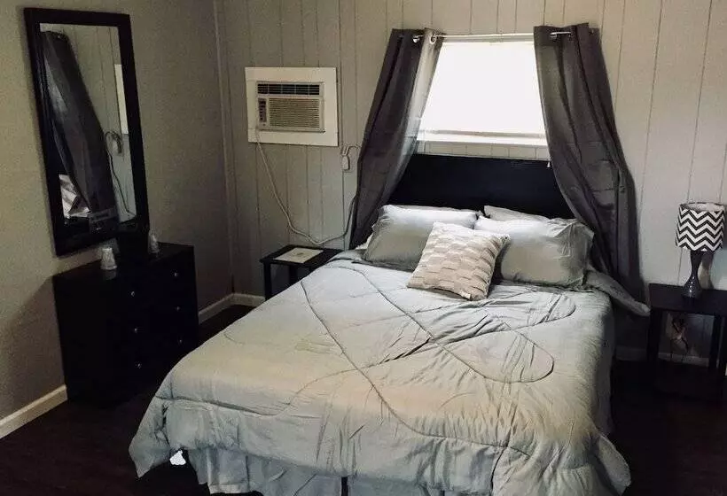 Motelli Current River Inn