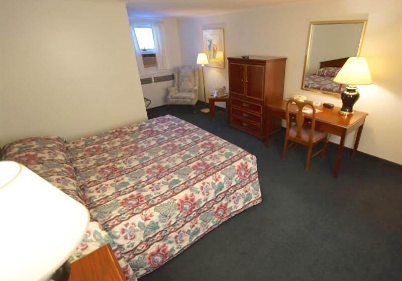 모텔 Travelers Inn