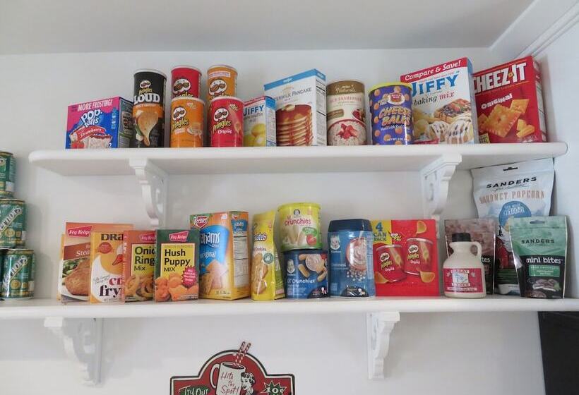 펜션 Devils Lake Inn