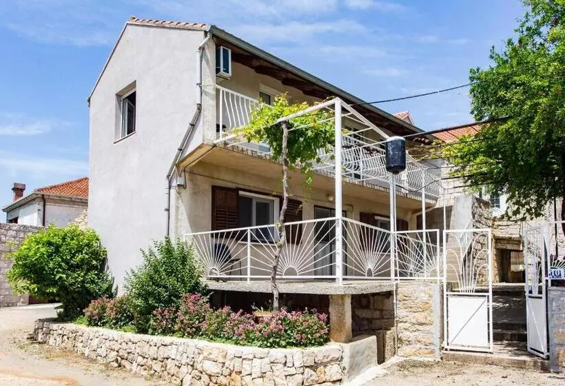 Majatalo Guest House Godimento