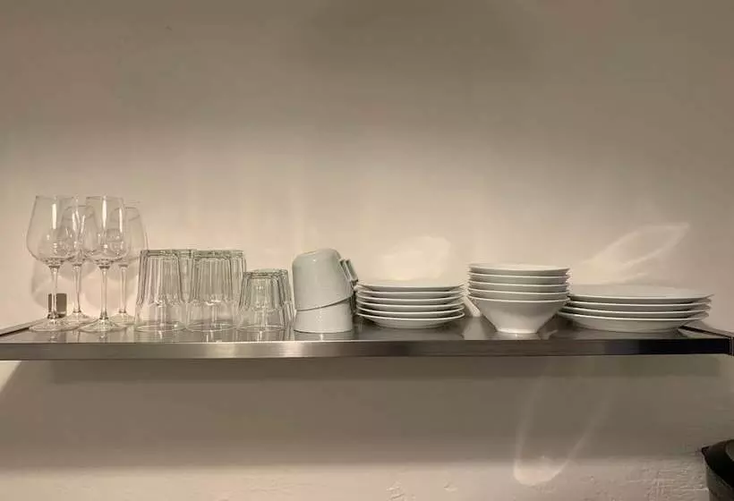 Majatalo Laurelhurst Historic Dougan Suites