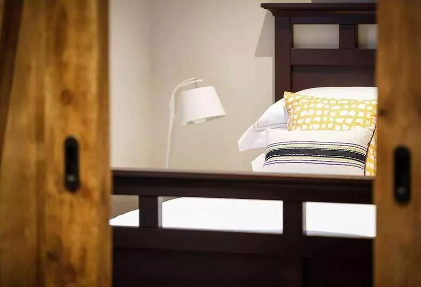 ペンション The Coach House At Gileston Manor