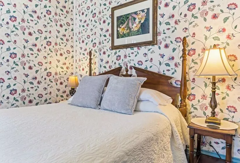 The Jeremiah Mason House B & B