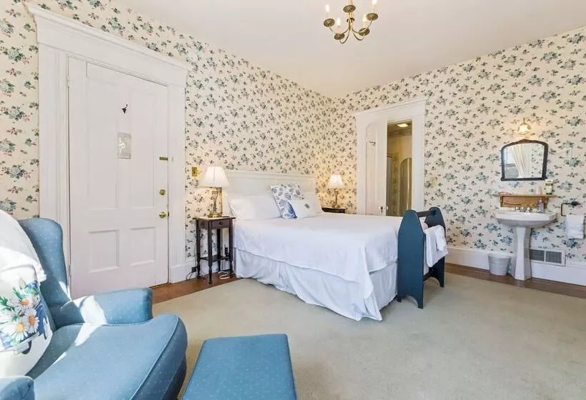 The Jeremiah Mason House B & B